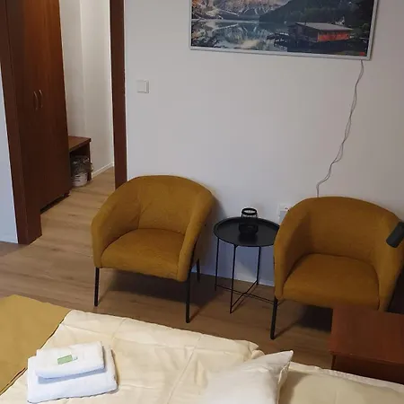 Hotel Felicia Kaluža Esterno foto